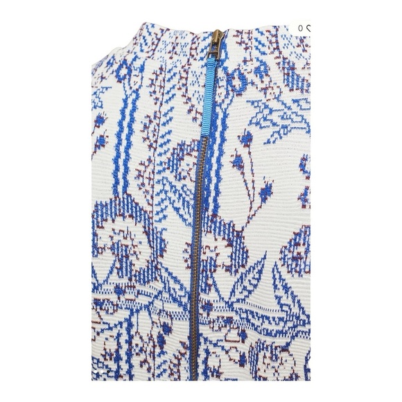 Anthropologie Lea Embroidered Dress
Moulinette Soeurs size 0 worn once - Picture 2 of 3